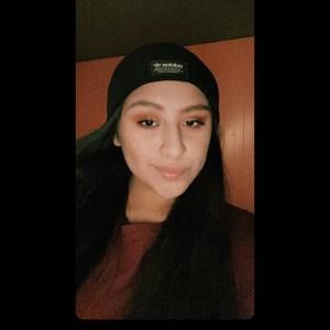 Meet your Posher, Elena